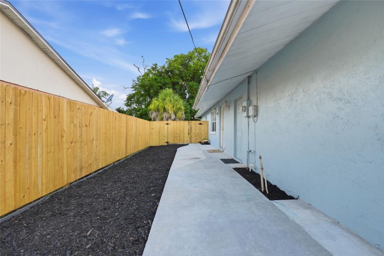 1915 Colleen Street, Sarasota, FL 34231 Photo