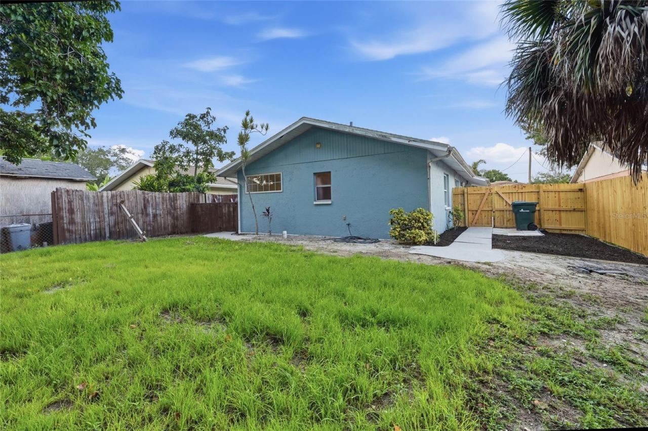 1915 Colleen Street, Sarasota, FL 34231 Photo