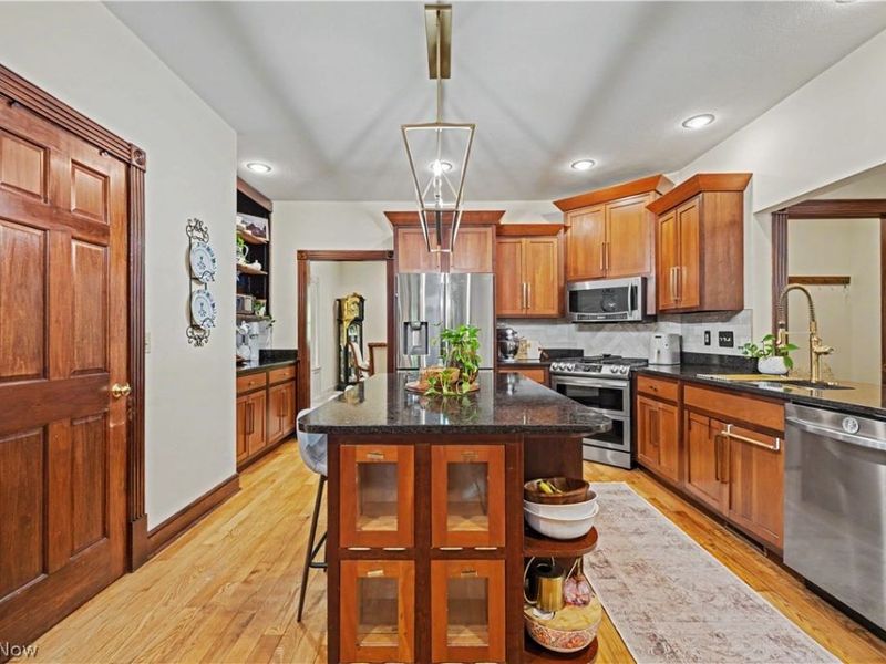 8851 Spring Valley Drive, Broadview Heights, OH 44147 Photo 21