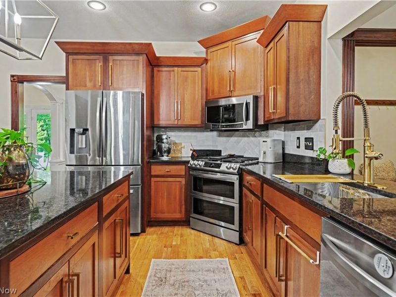 8851 Spring Valley Drive, Broadview Heights, OH 44147 Photo 22