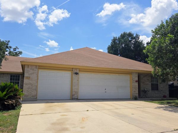 523 CLEARFIELD DR, New Braunfels, TX 78130