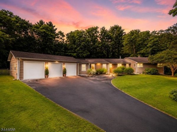 303 Cherry Valley Road, Montgomery, NJ 08540