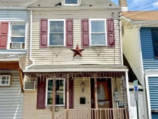 249 Mercer St, Phillipsburg, NJ 08865