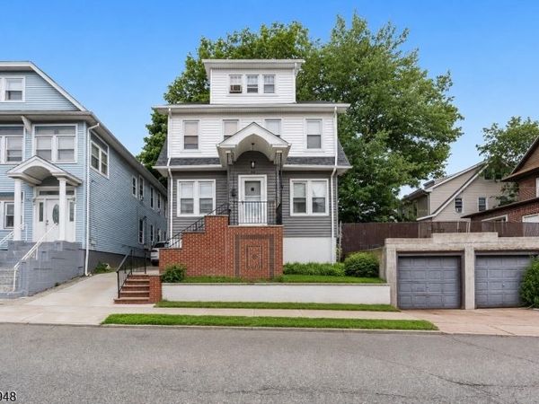 94 Palmer St, Passaic, NJ 07055