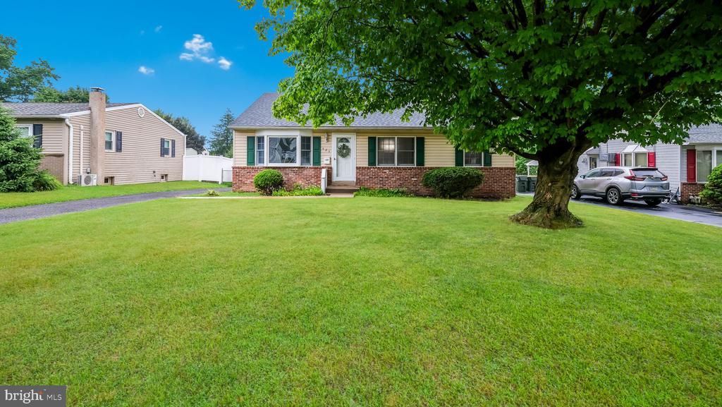 424 MALLARD ROAD , HATBORO, PA 19040