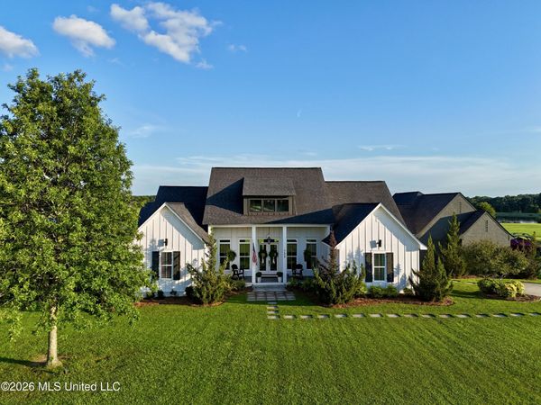 122 Churchill Place, Madison, MS 39110
