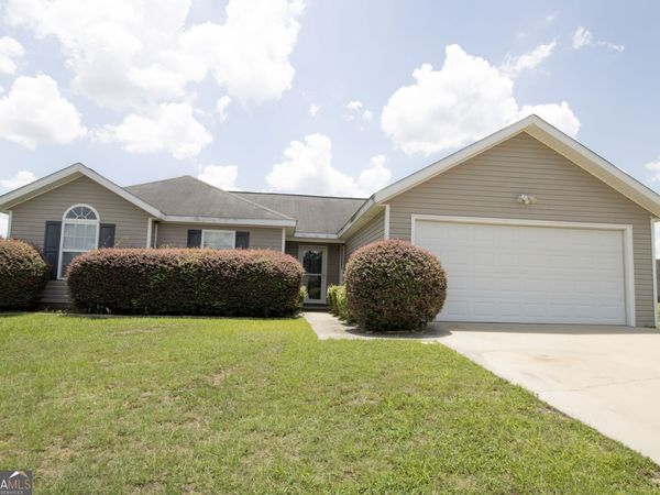 206 N Bridgeport Drive, Statesboro, GA 30461