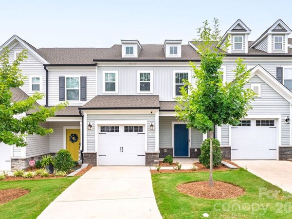 11012 Pagebrook Lane, Charlotte, NC 28214