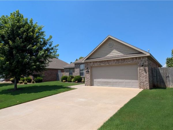 3104 SW Wargate Avenue, Bentonville, AR 72713