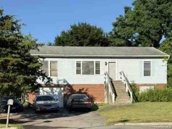 5 Flemming Drive , Newburgh, NY 12550