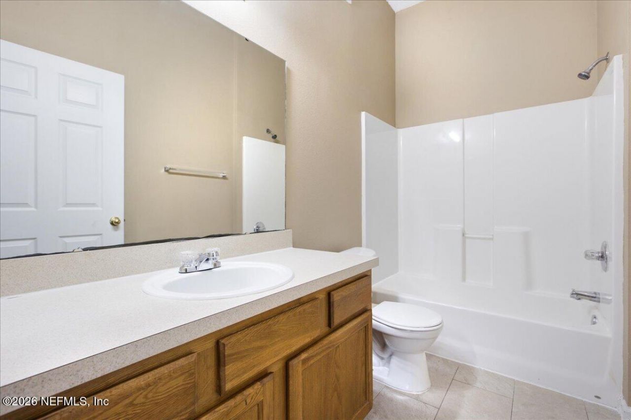 6100 Maggies Circle, Unit 104, Jacksonville, FL 32244 Photo