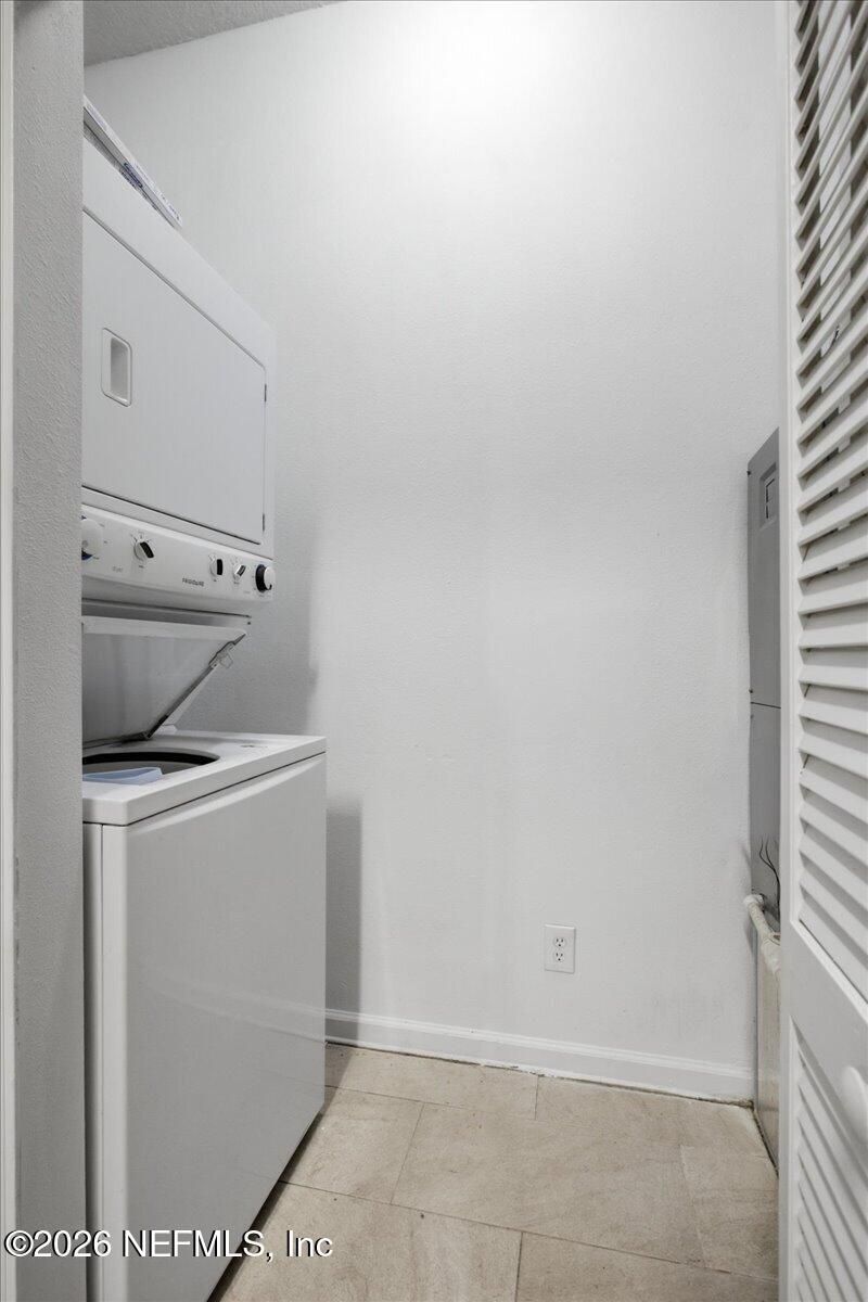 6100 Maggies Circle, Unit 104, Jacksonville, FL 32244 Photo