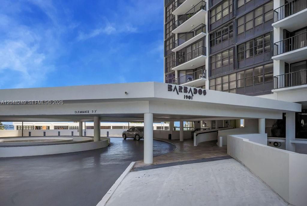 1901 Brickell Ave, Unit B1512, Miami, FL 33129 Photo