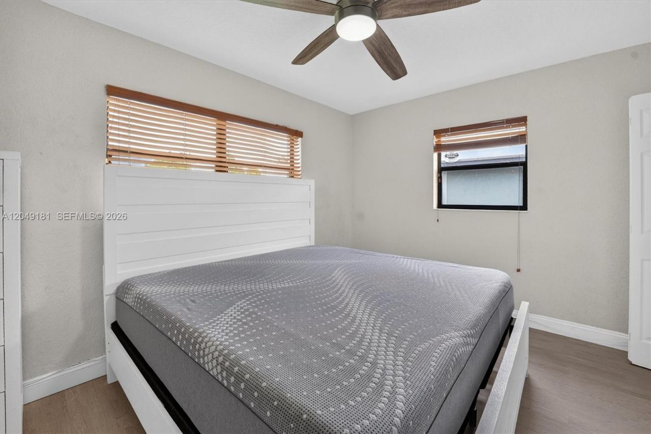 649 W Evanston Cir, Fort Lauderdale, FL 33312 Photo
