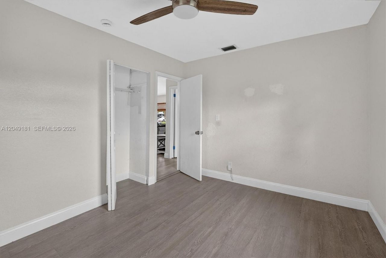 649 W Evanston Cir, Fort Lauderdale, FL 33312 Photo