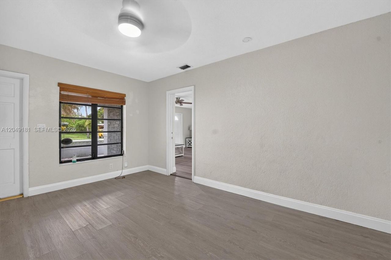649 W Evanston Cir, Fort Lauderdale, FL 33312 Photo