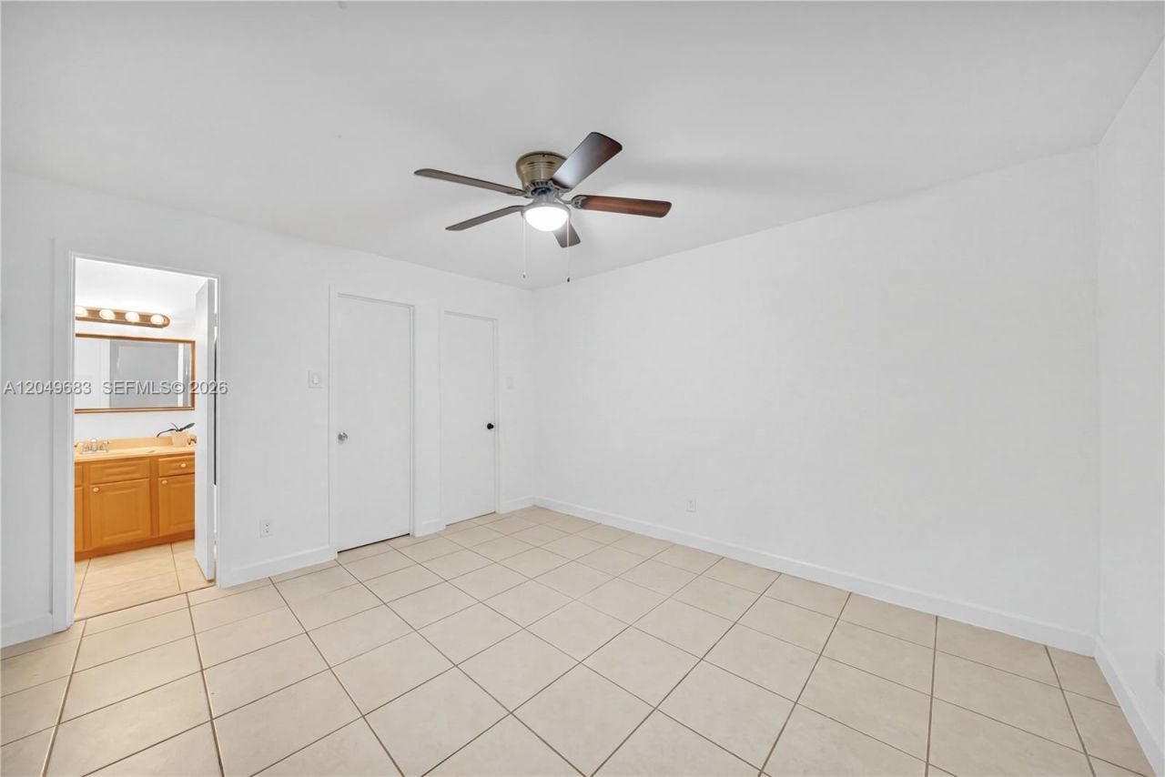 15070 SW 103rd Ln, Unit 2201, Miami, FL 33196 Photo