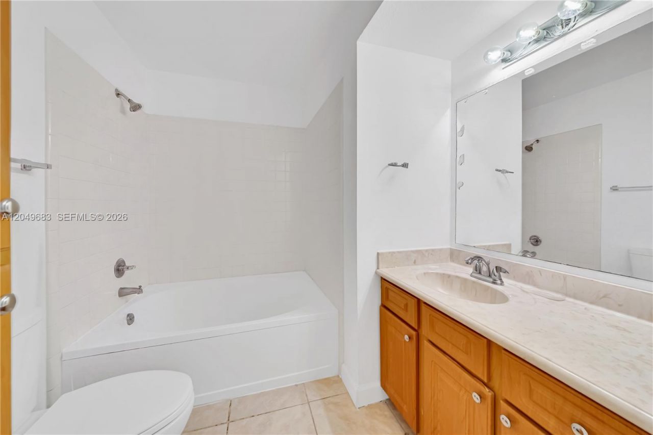 15070 SW 103rd Ln , Unit 2201, Miami, FL 33196 Photo