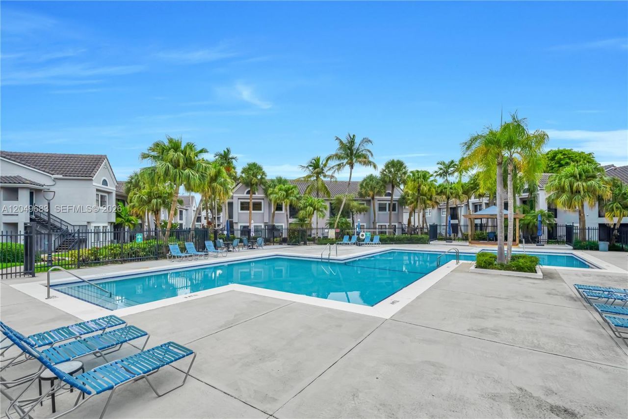 15070 SW 103rd Ln , Unit 2201, Miami, FL 33196 Photo
