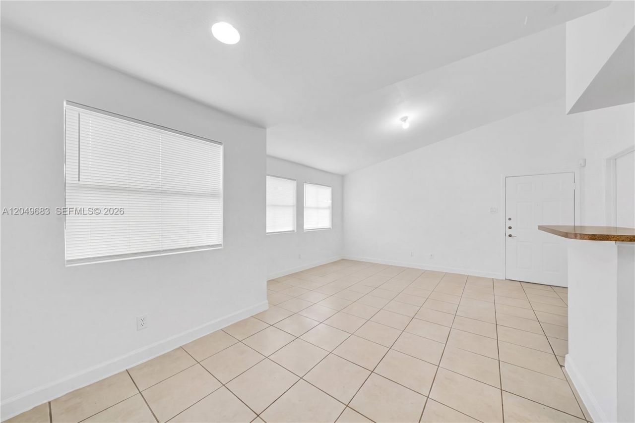 15070 SW 103rd Ln, Unit 2201, Miami, FL 33196 Photo