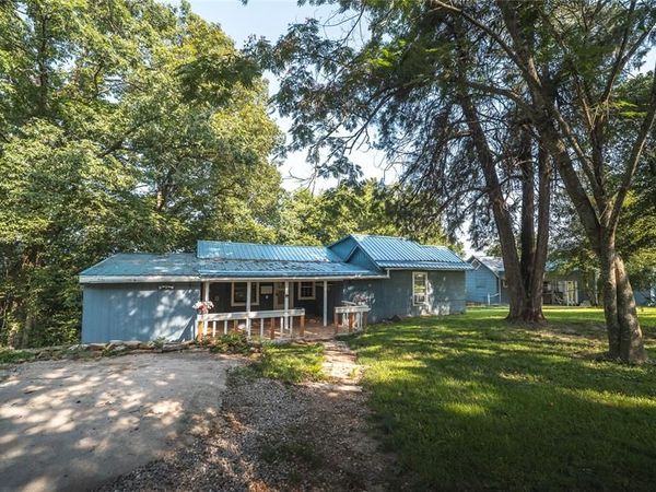 18065 Crown Road, Dixon, MO 65459