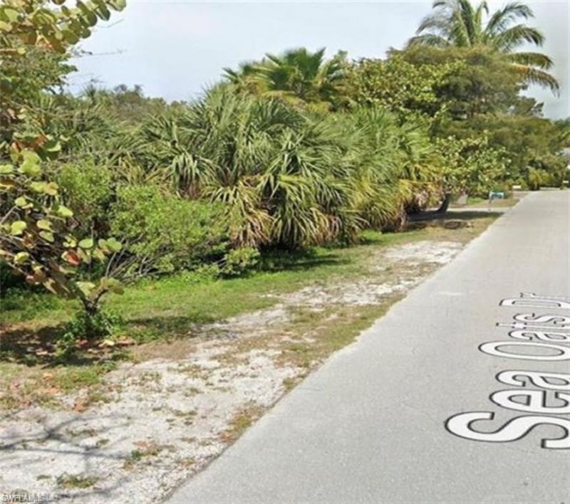 575 Sea Oats Dr, Sanibel, FL 33957 Photo