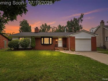 595 Byron Street, Plymouth, MI 48170
