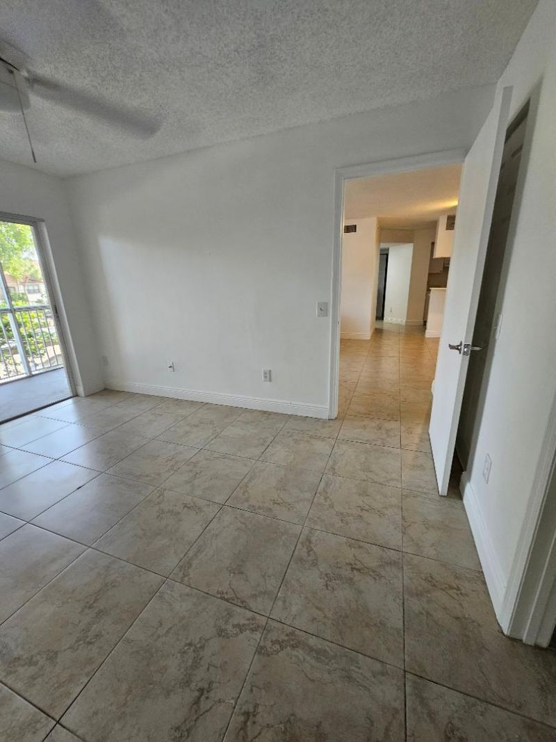460 S Park Road, Unit 6-207, Hollywood, FL 33021 Photo