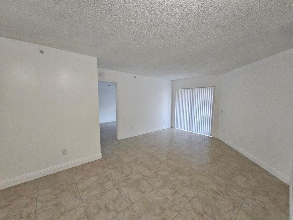 460 S Park Road, Unit 6-207, Hollywood, FL 33021 Photo