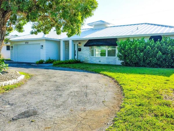 4761 NE 28th Avenue, Fort Lauderdale, FL 33308