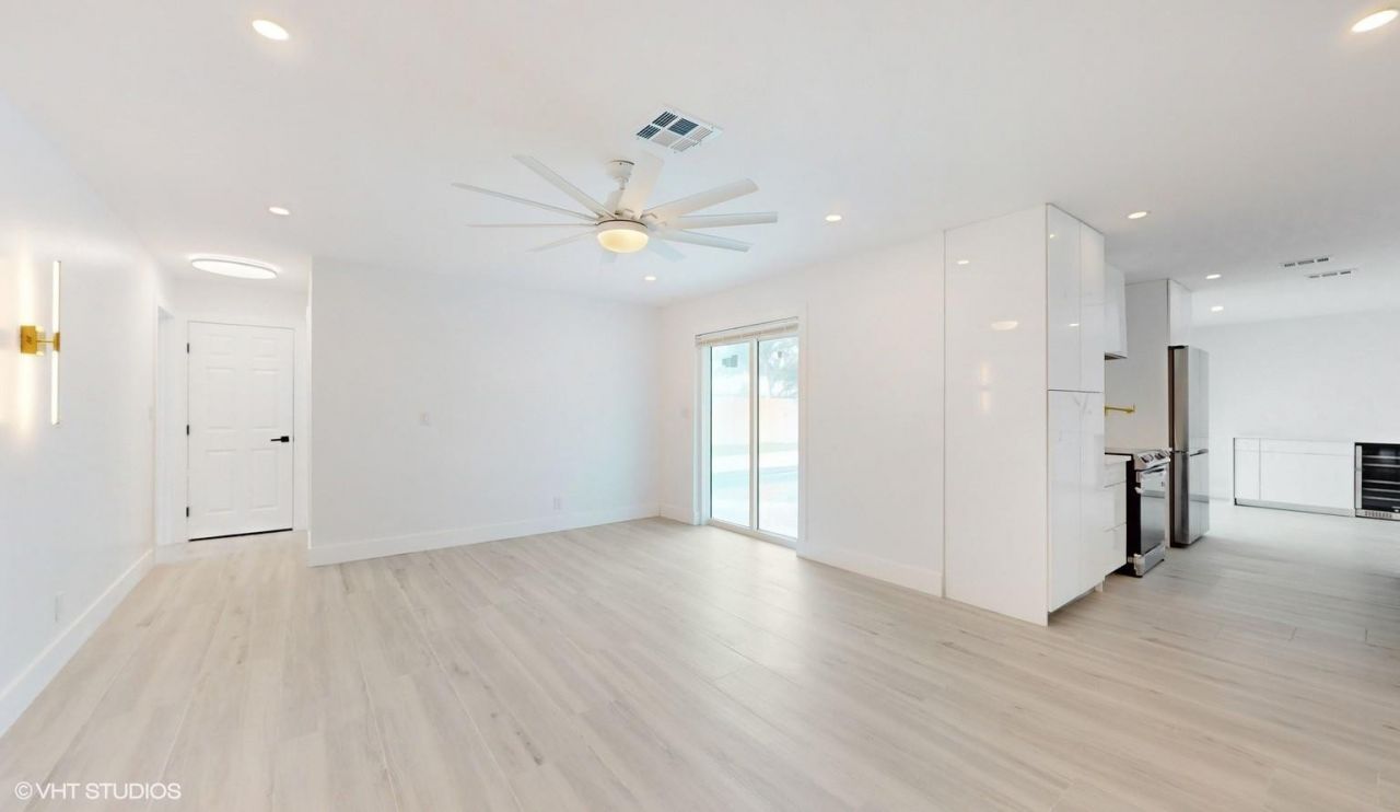 4761 NE 28th Avenue, Fort Lauderdale, FL 33308 Photo