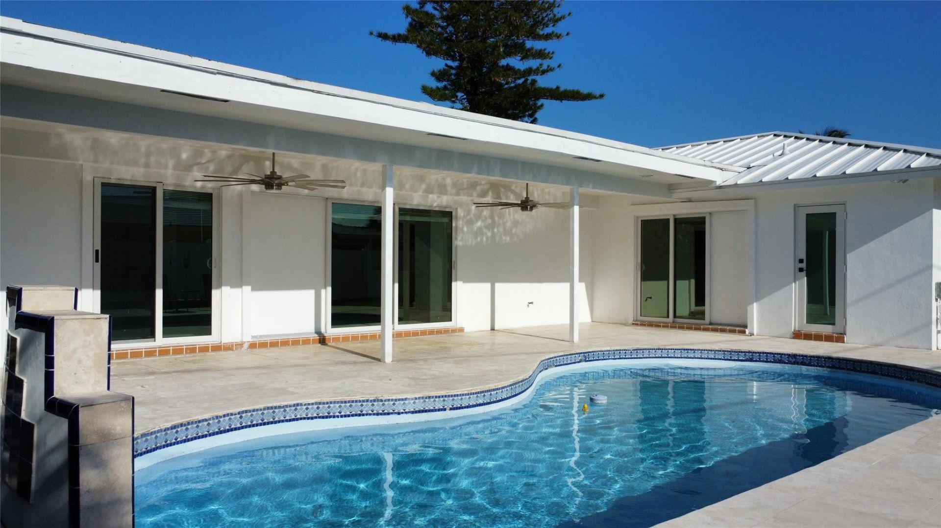 4761 NE 28th Avenue, Fort Lauderdale, FL 33308 Photo