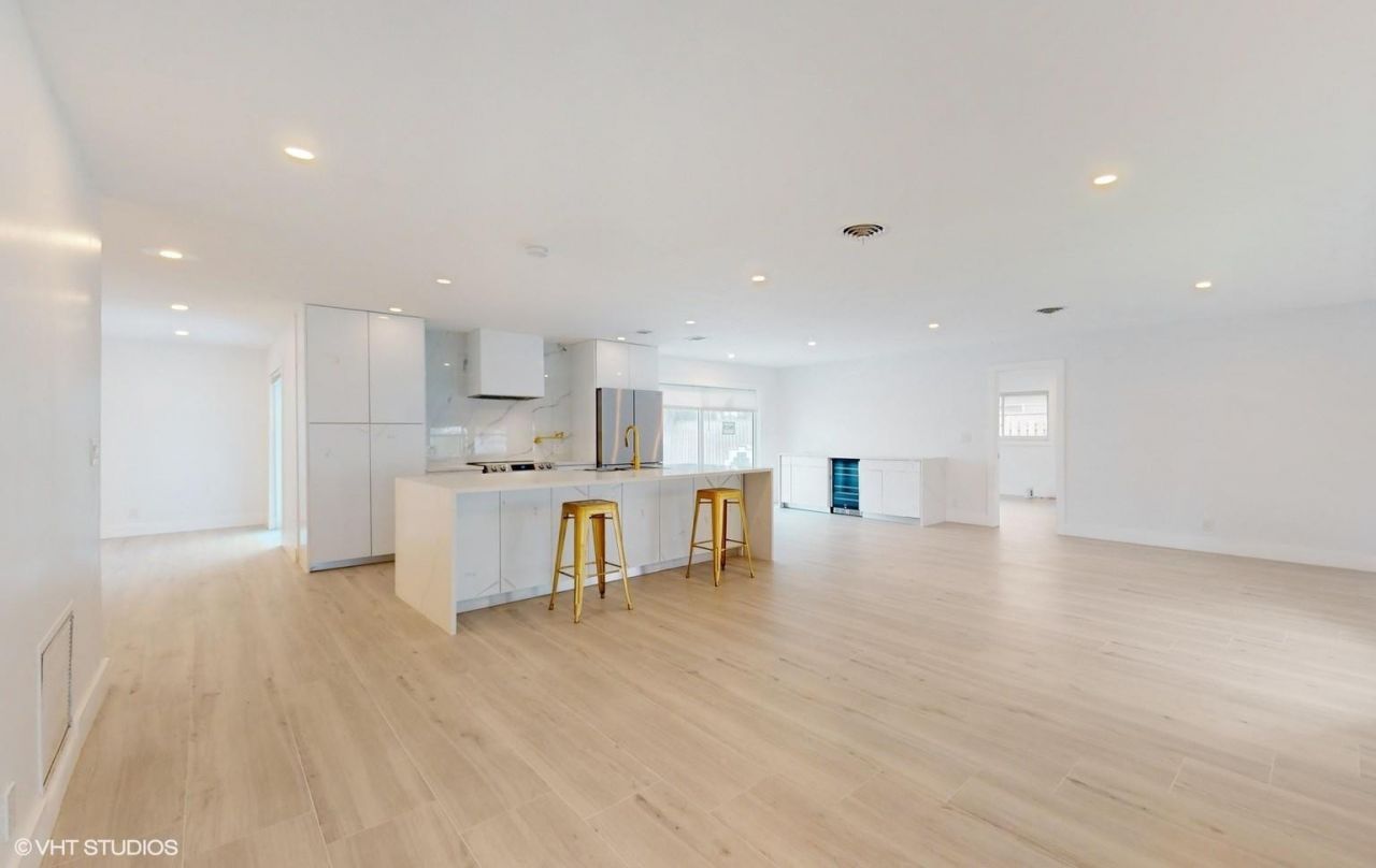 4761 NE 28th Avenue, Fort Lauderdale, FL 33308 Photo