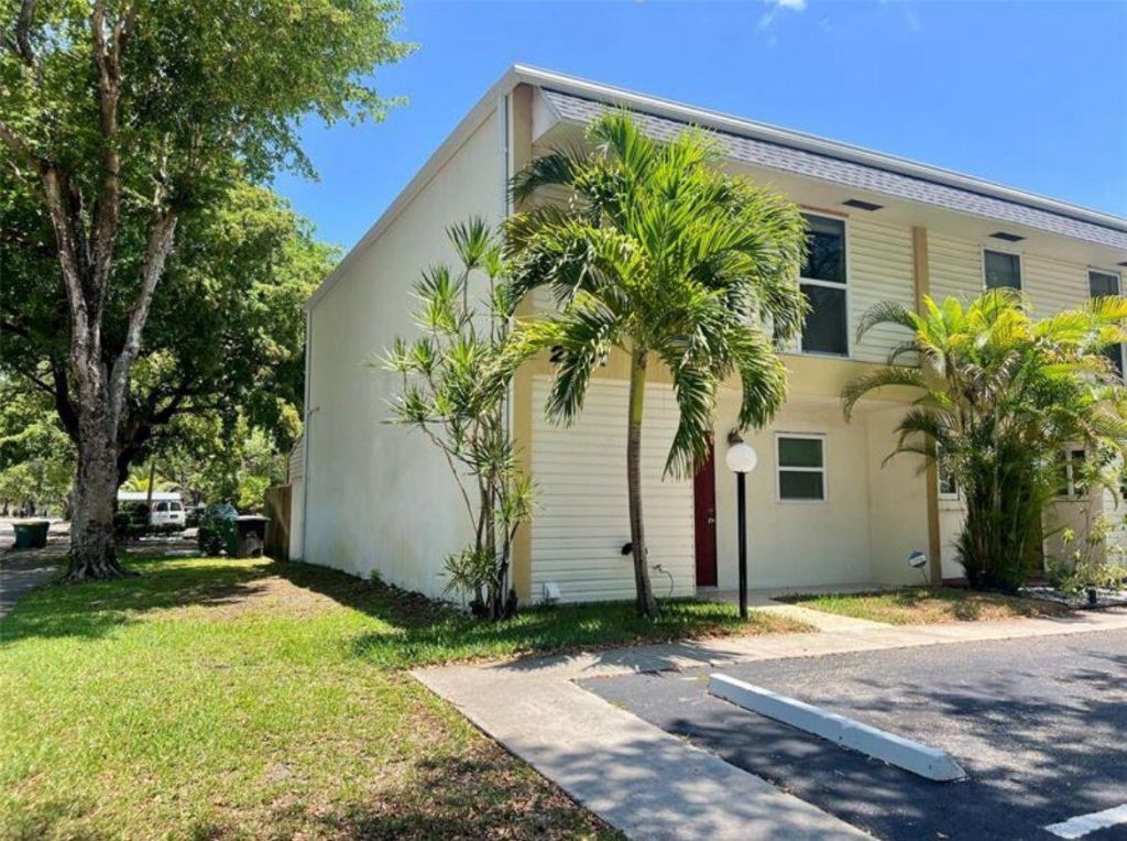 2801 N 34th Avenue, Unit 16a, Hollywood, FL 33021 Photo