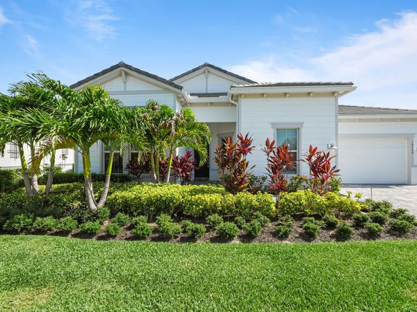 10795 Stellar Circle, Palm Beach Gardens, FL 33412