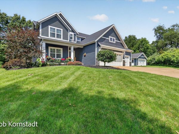 8059 Buttrick Ridge Trail SE, Alto, MI 49302