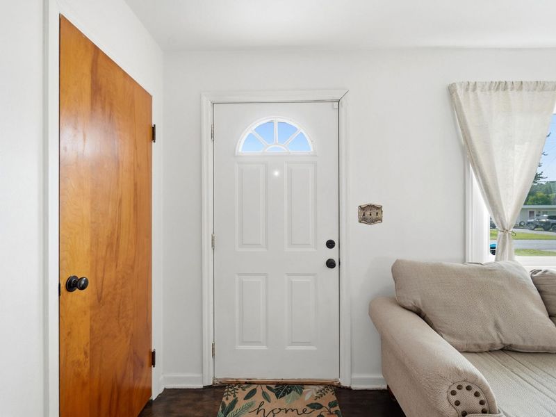 719 Lawnview Avenue, Springfield, OH 45505 Photo 4