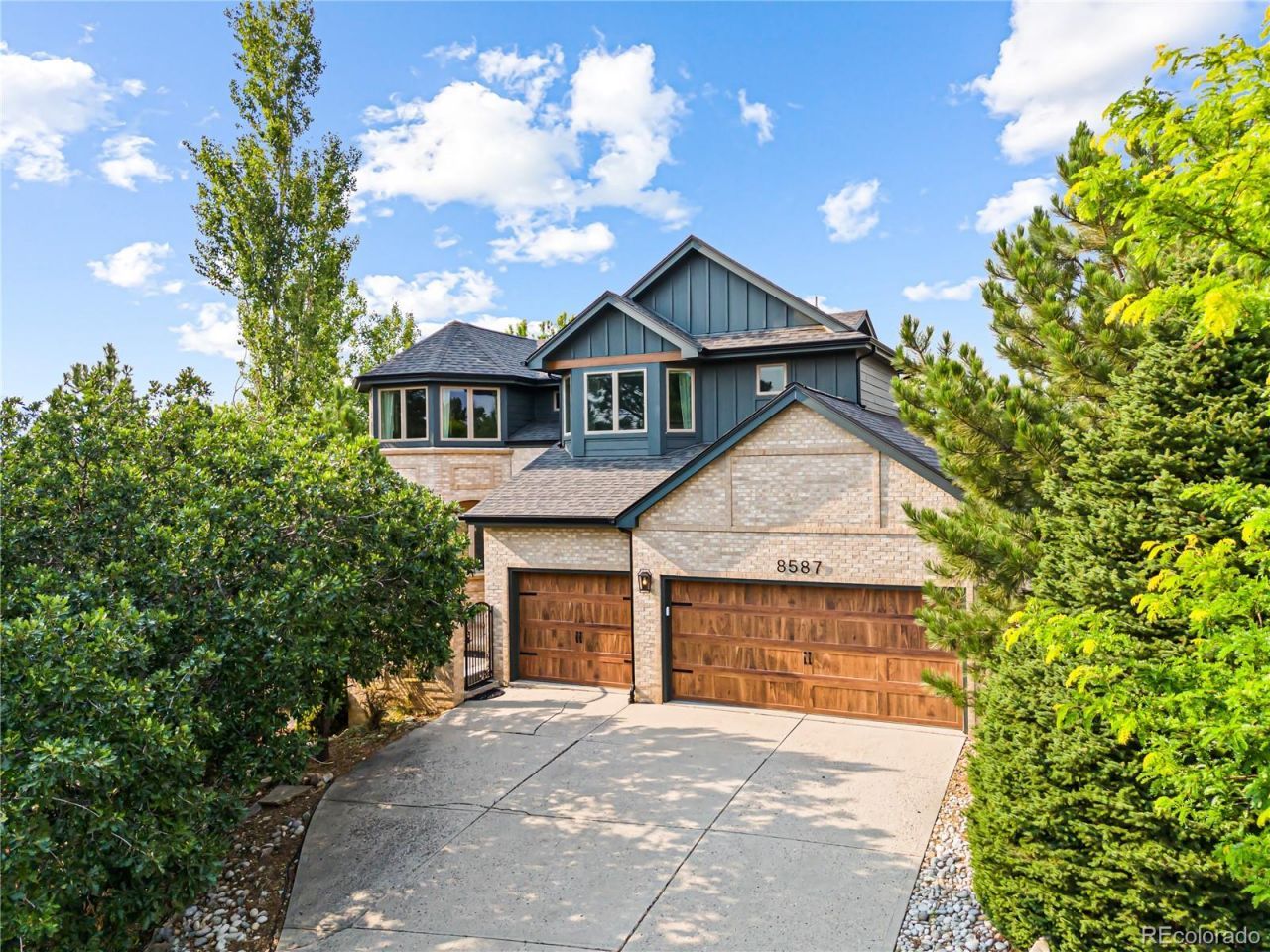 8587 Thunderbird Road, Parker, CO 80134 Main Photo