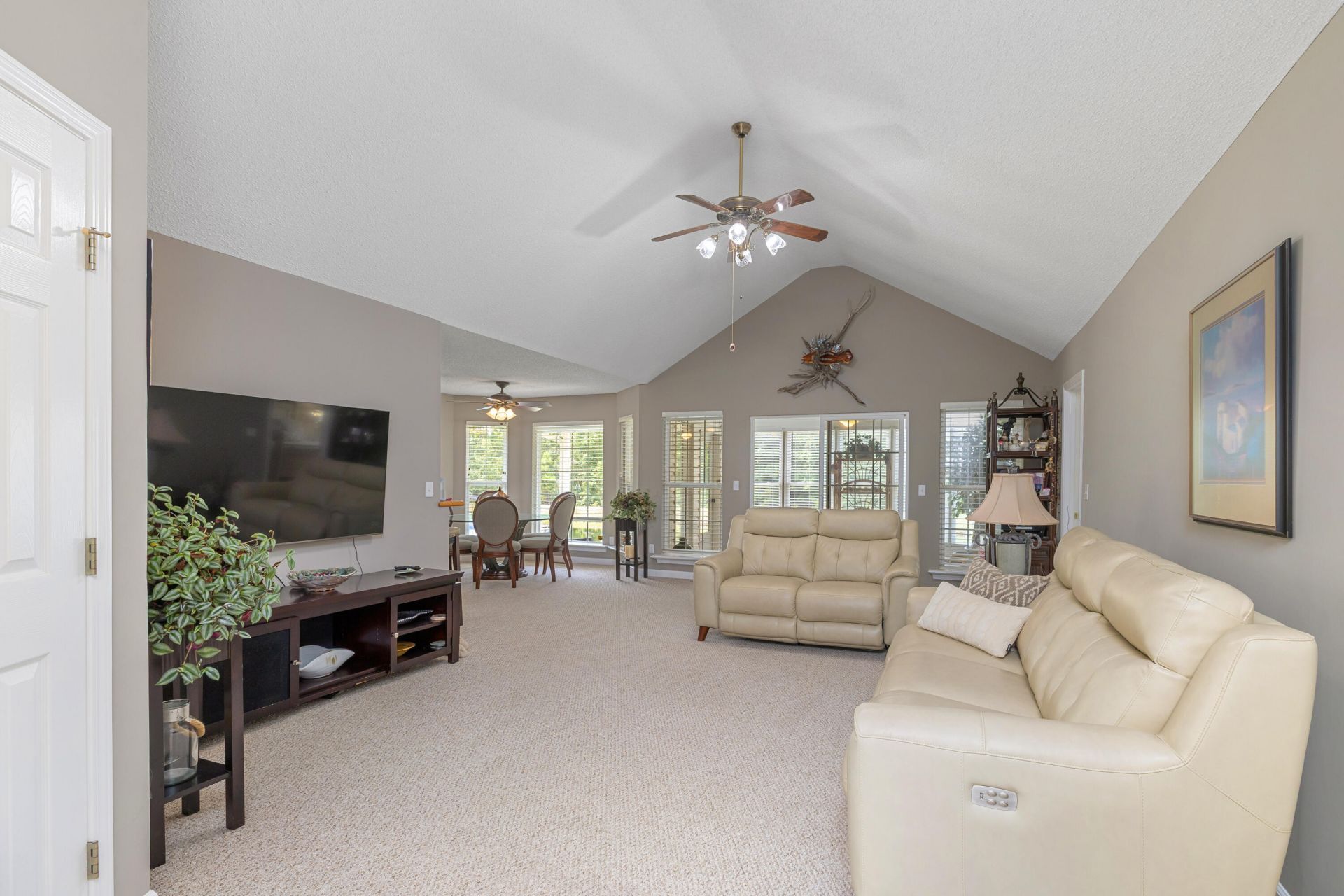85 Ridge Lake Drive Photo 19