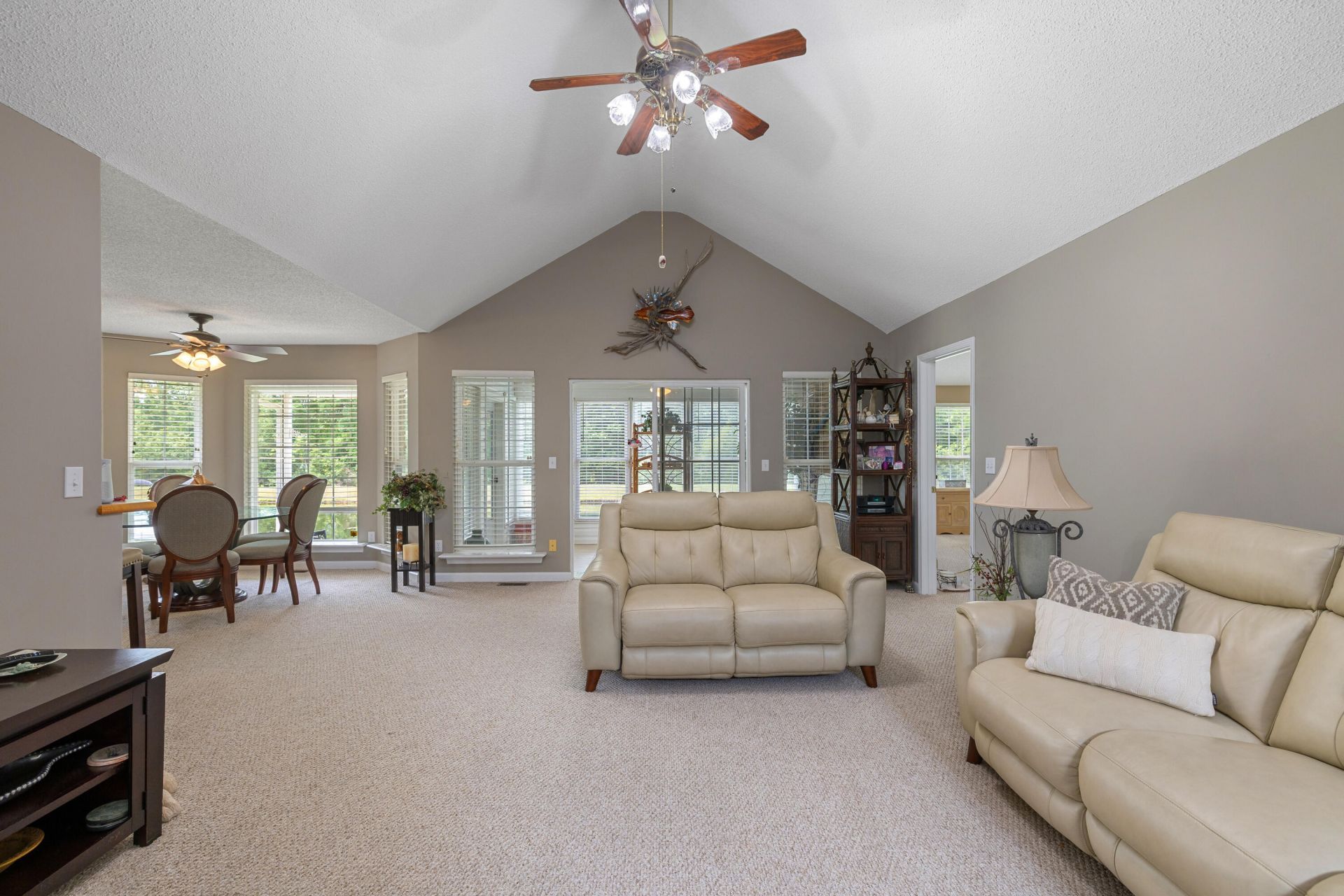 85 Ridge Lake Drive Photo 20
