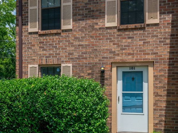 101 Coventry Woods Dr, Madison, TN 37115