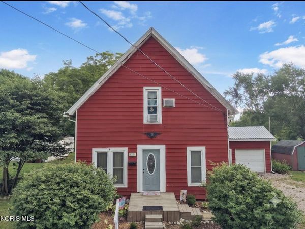 326 S Lafayette Street, Montpelier, OH 43543