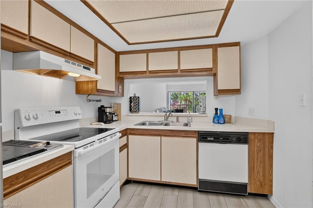 909 Augusta Blvd, Unit 7, Naples, FL 34113 Photo