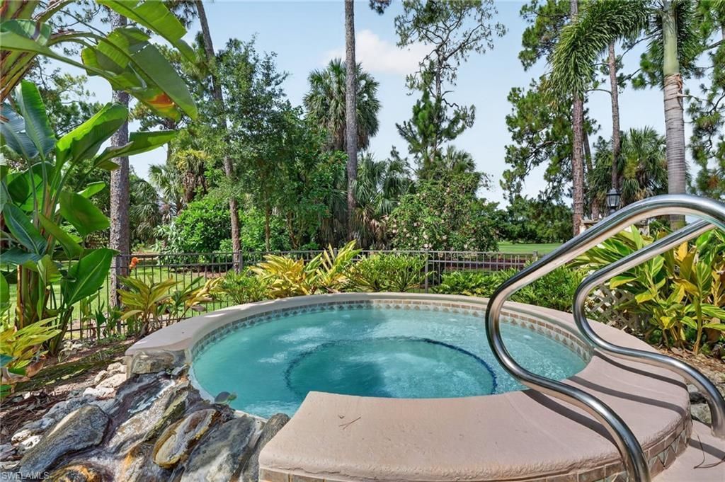 909 Augusta Blvd, Unit 7, Naples, FL 34113 Photo