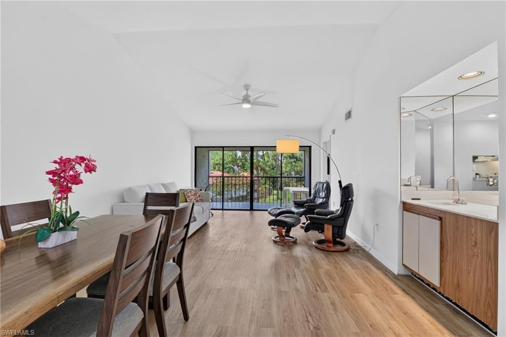 909 Augusta Blvd, Unit 7, Naples, FL 34113 Photo