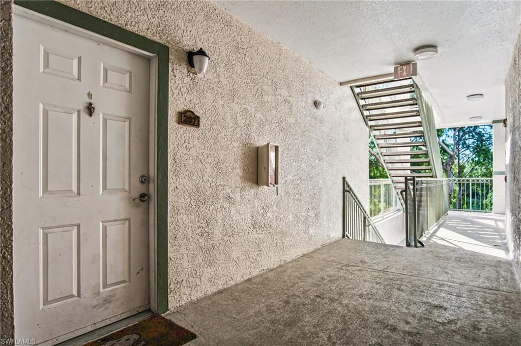 23560 Walden Center Dr , Unit 207, Estero, FL 34134 Photo