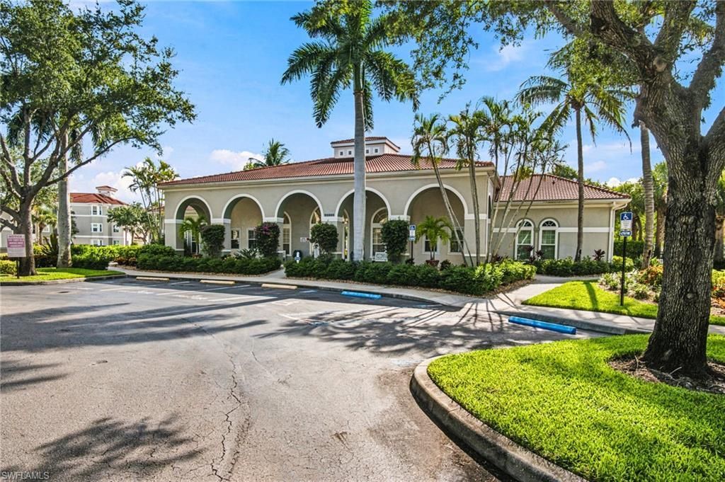 23560 Walden Center Dr , Unit 207, Estero, FL 34134 Photo