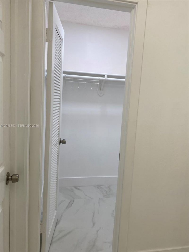 6190 W 19th Ave , Unit 206, Hialeah, FL 33012 Photo