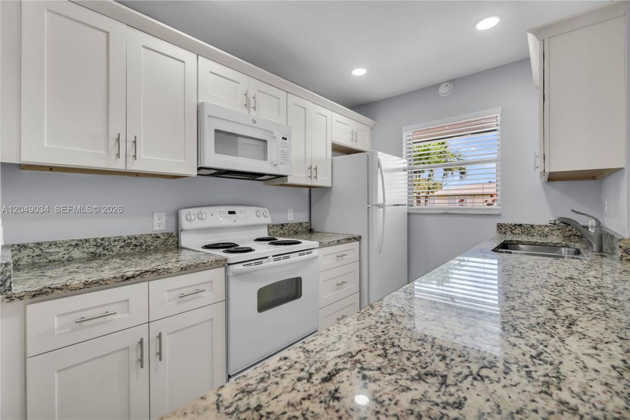 775 North Dr, Unit A, Delray Beach, FL 33445 Photo