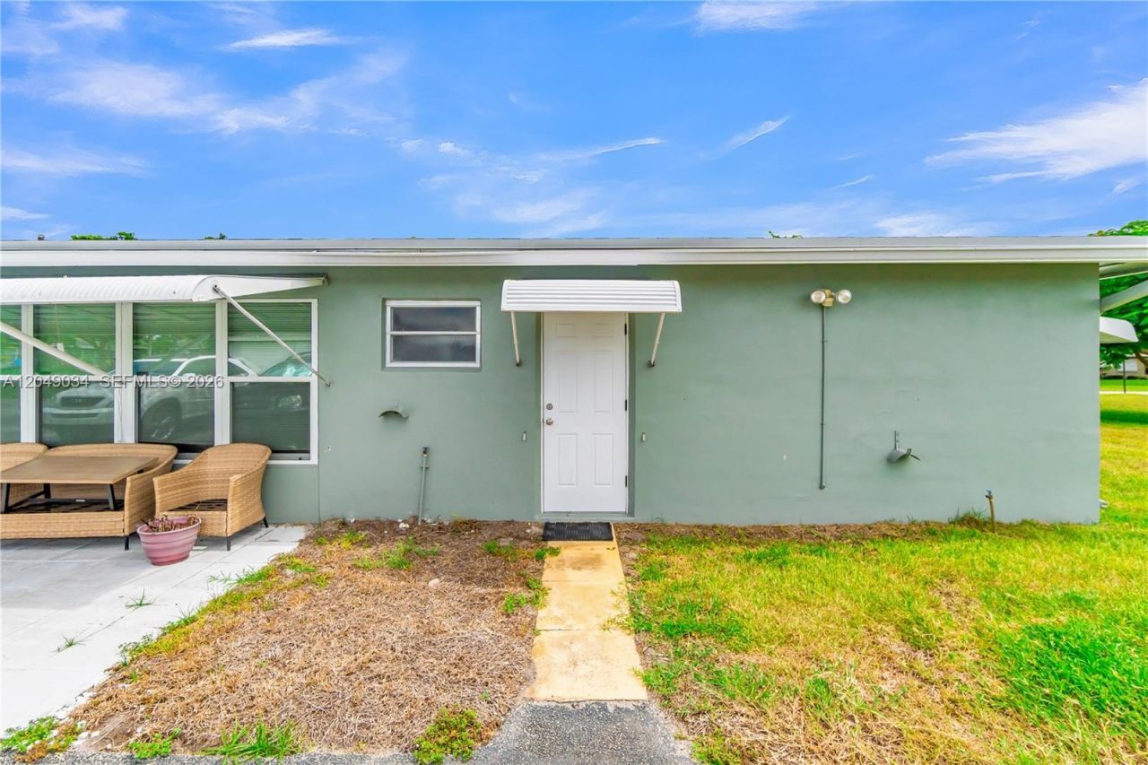 775 North Dr, Unit A, Delray Beach, FL 33445 Photo